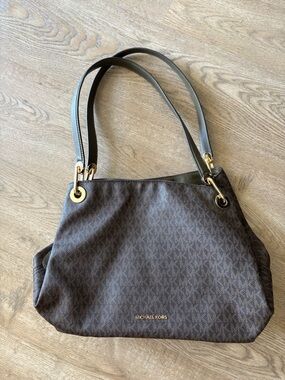 Michael Kors Raven Large Signature Shoulder Tote Bag with Olive Straps